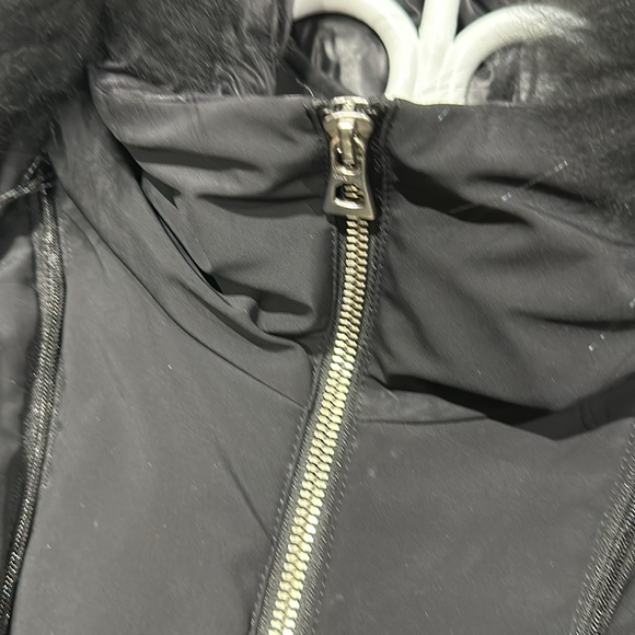 Selling my rudsak winter jacket size 4 (large) - Picture 4 of 10